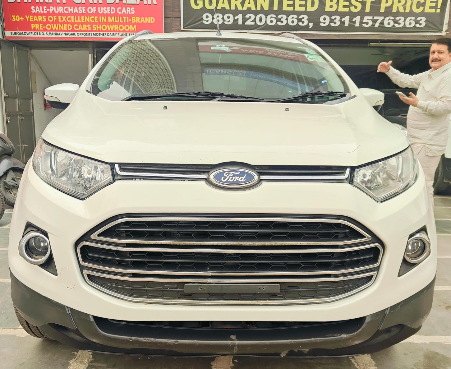 FORD ECOSPORT TITANIUM PETROL (2014) - Bharat Car Bazar