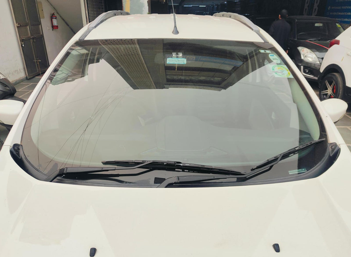 FORD ECOSPORT TITANIUM PETROL (2014) - Bharat Car Bazar