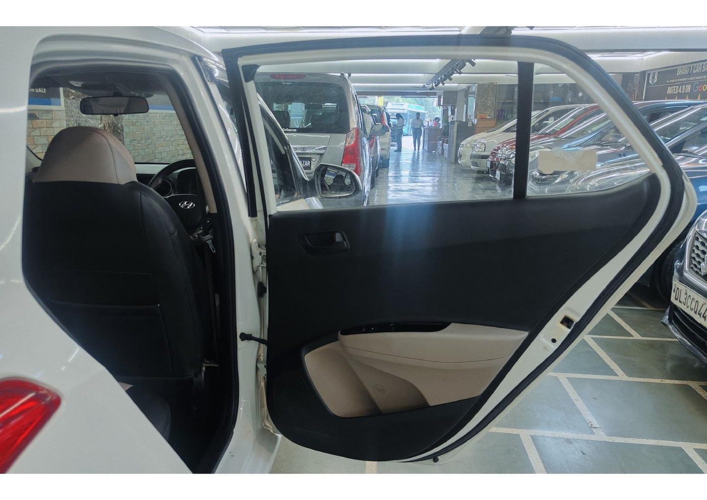 HYUNDAI GRAND I10 1.2 MAGNA PETROL (2015)
