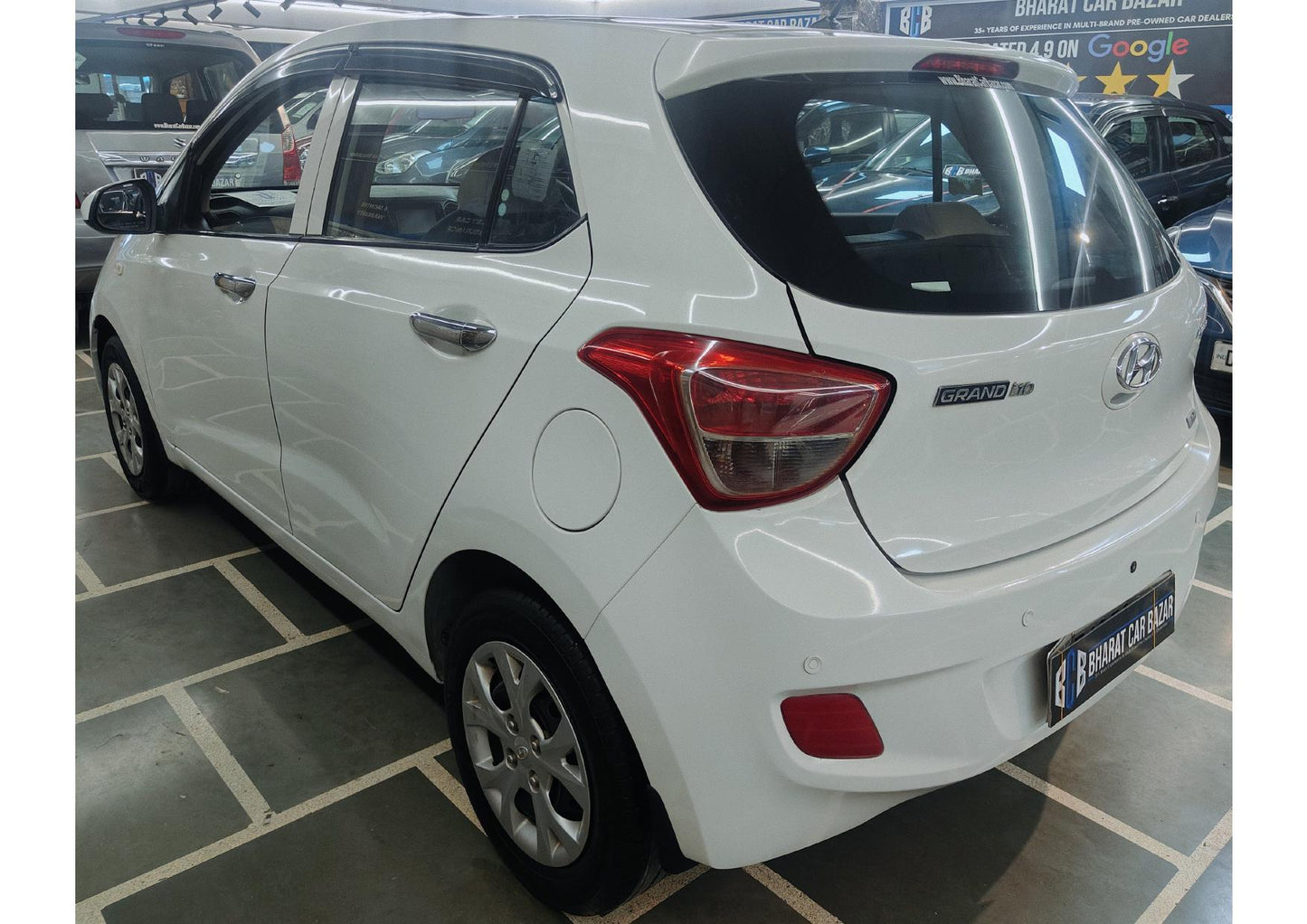 HYUNDAI GRAND I10 1.2 MAGNA PETROL (2015)