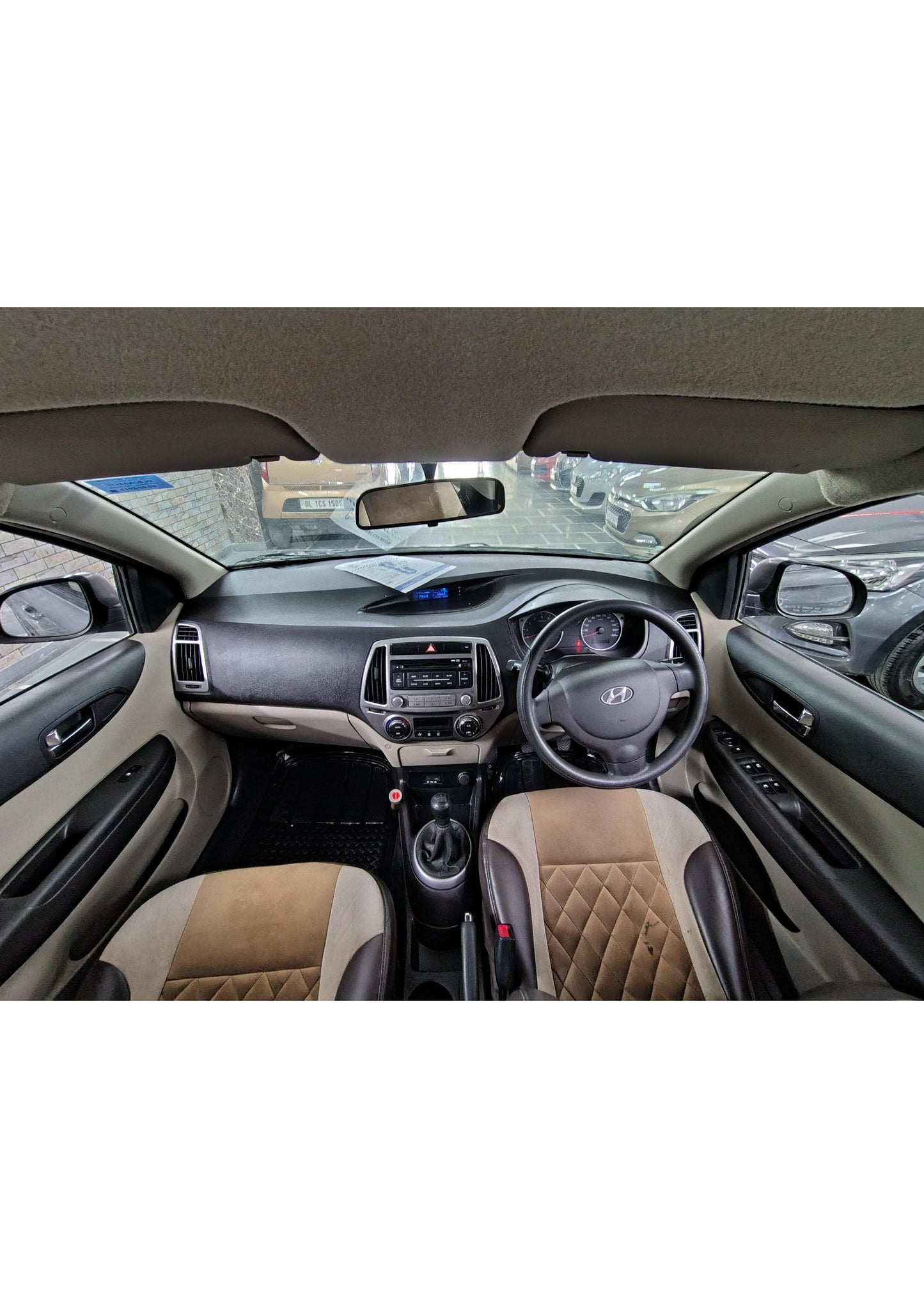 HYUNDAI I20 MAGNA (O) PETROL (2013)