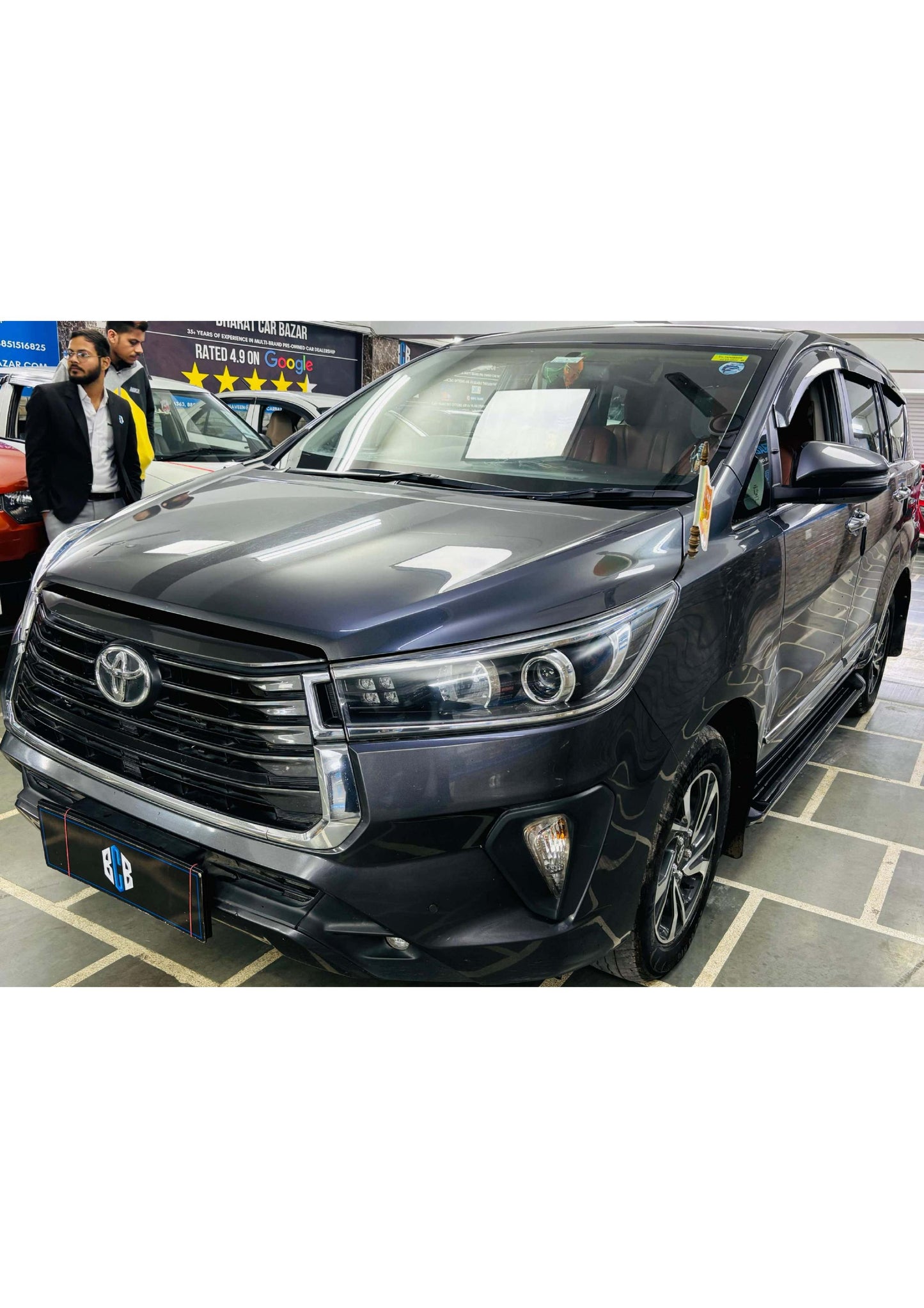 TOYOTA INNOVA CRYSTA V 2.4 MT DIESEL (2022)