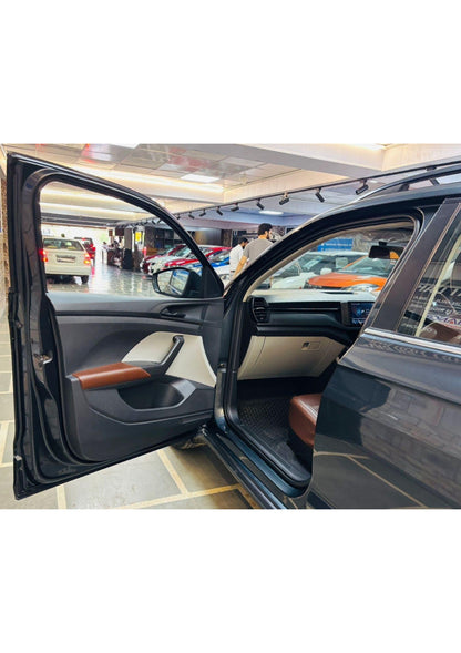 27,000 KMS SKODA KUSHAQ ACTIVE 1.O TSI MT PETROL (2022)