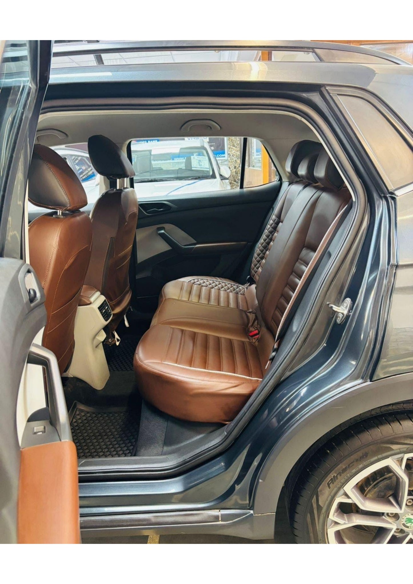 27,000 KMS SKODA KUSHAQ ACTIVE 1.O TSI MT PETROL (2022)