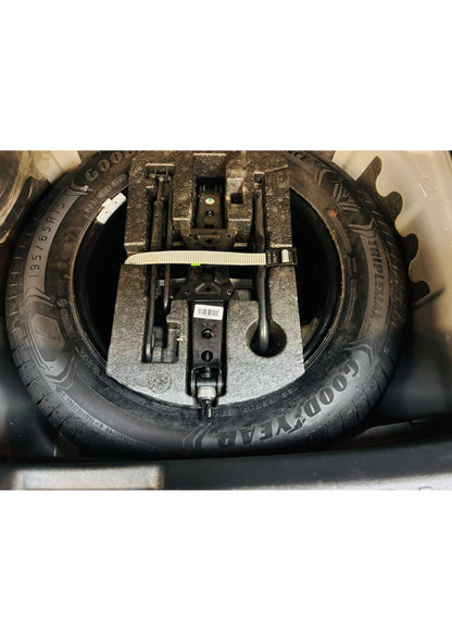 27,000 KMS SKODA KUSHAQ ACTIVE 1.O TSI MT PETROL (2022)