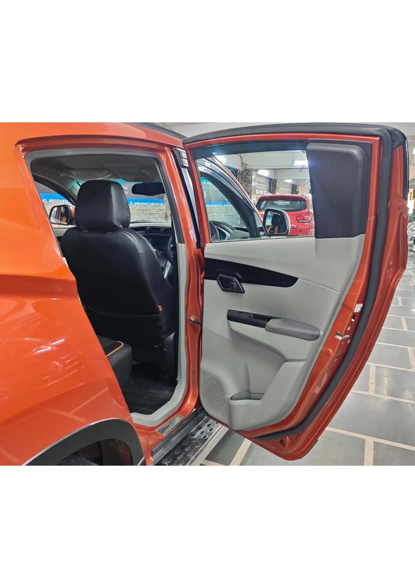 16,000 MAHINDRA KUV 100 K6+ DIESEL (2016)