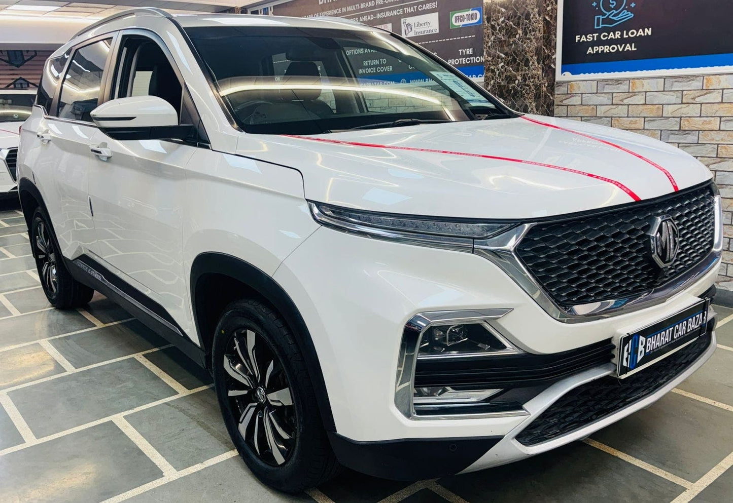 42,000 KMS MORRIS GARAGES HECTOR SHARP HYBRID MT 1.5 PETROL (2020)