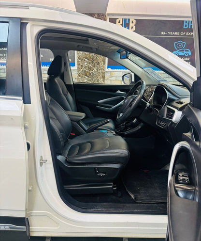 42,000 KMS MORRIS GARAGES HECTOR SHARP HYBRID MT 1.5 PETROL (2020)