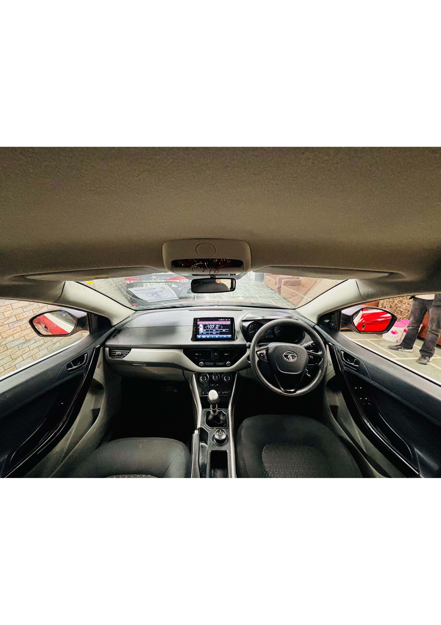 TATA NEXON XM 1.2 PETROL (2018)