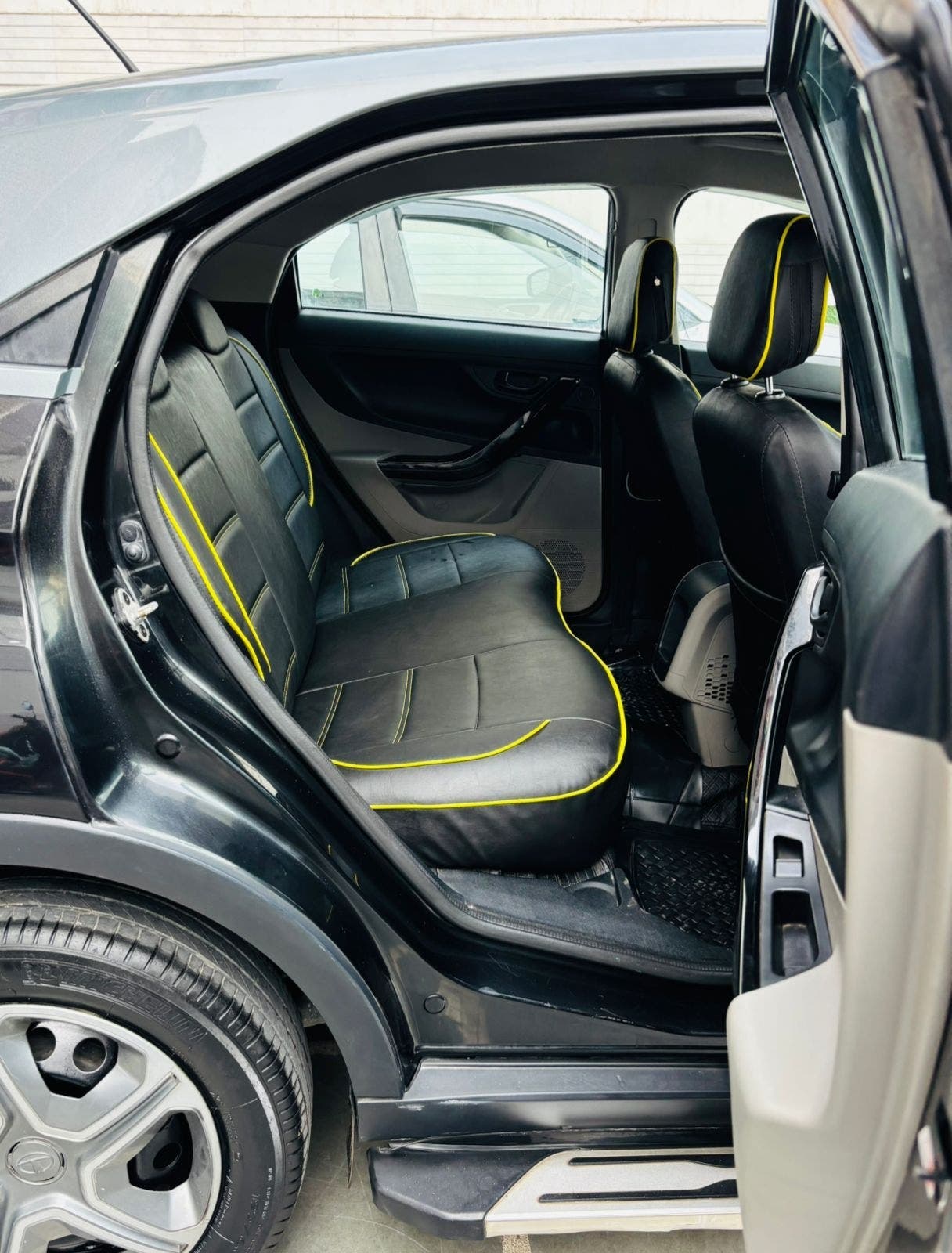 TATA NEXON KRAZ 1.2 PETROL (2018)