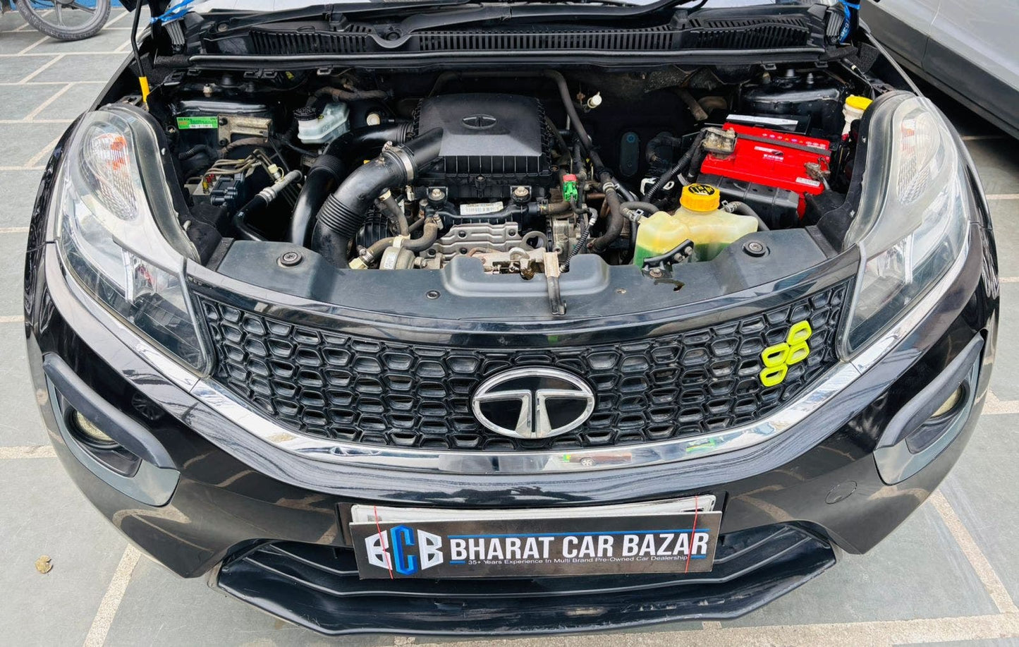 TATA NEXON KRAZ 1.2 PETROL (2018)