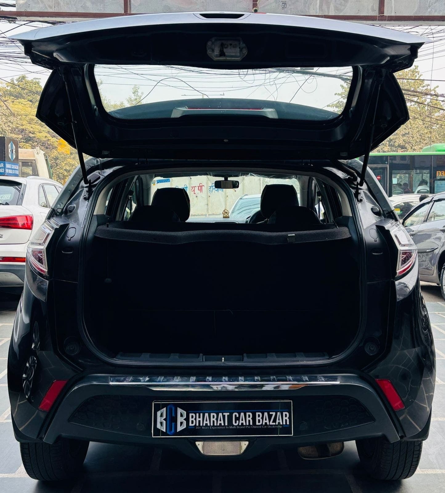 TATA NEXON KRAZ 1.2 PETROL (2018)