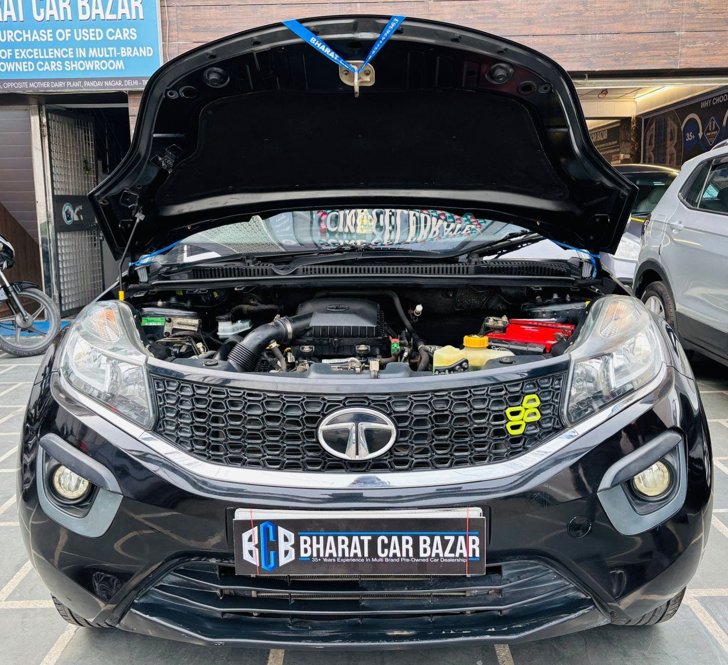 TATA NEXON KRAZ 1.2 PETROL (2018)