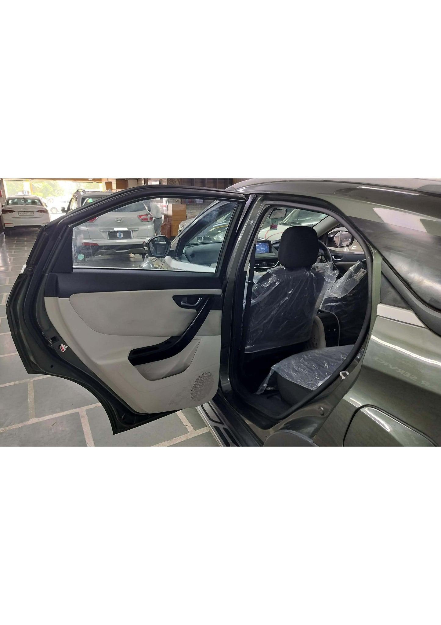 40,000 KMS TATA NEXON XZ 1.2 PETROL (2021)