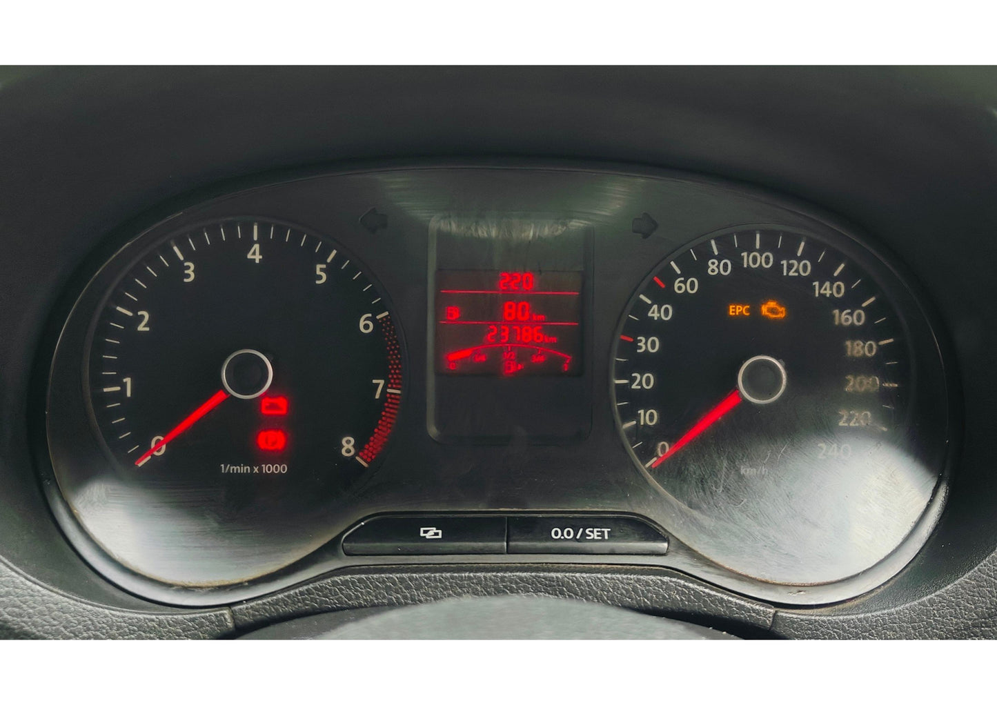 23,000 KMS VOLKSWAGEN POLO TRENDLINE 1.2 PETROL (2012)