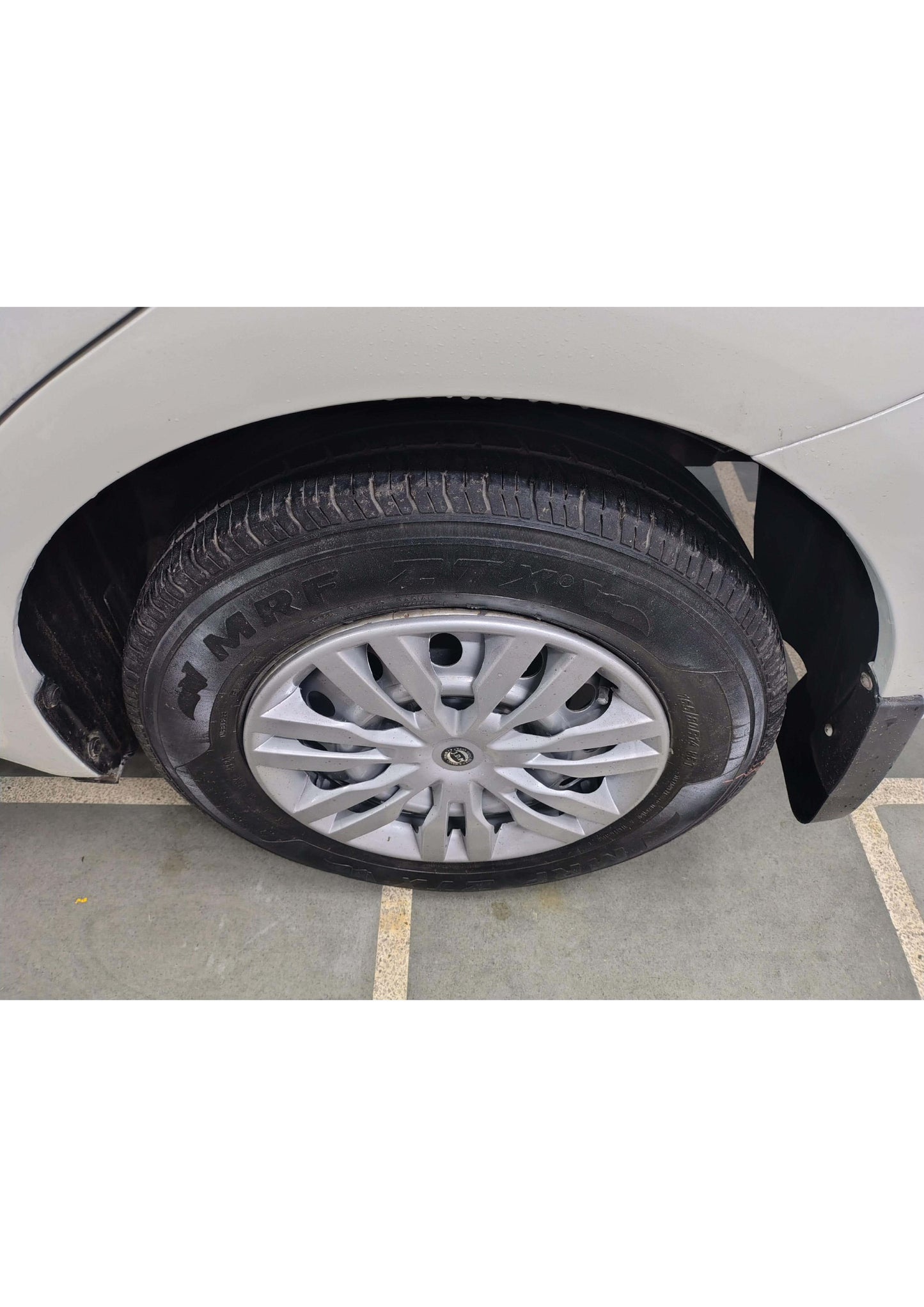 MARUTI DZIRE LXI PETROL (2010)