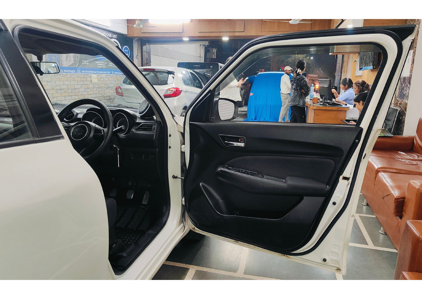 35,000 KMS MARUTI SWIFT VXI PETROL (2018)