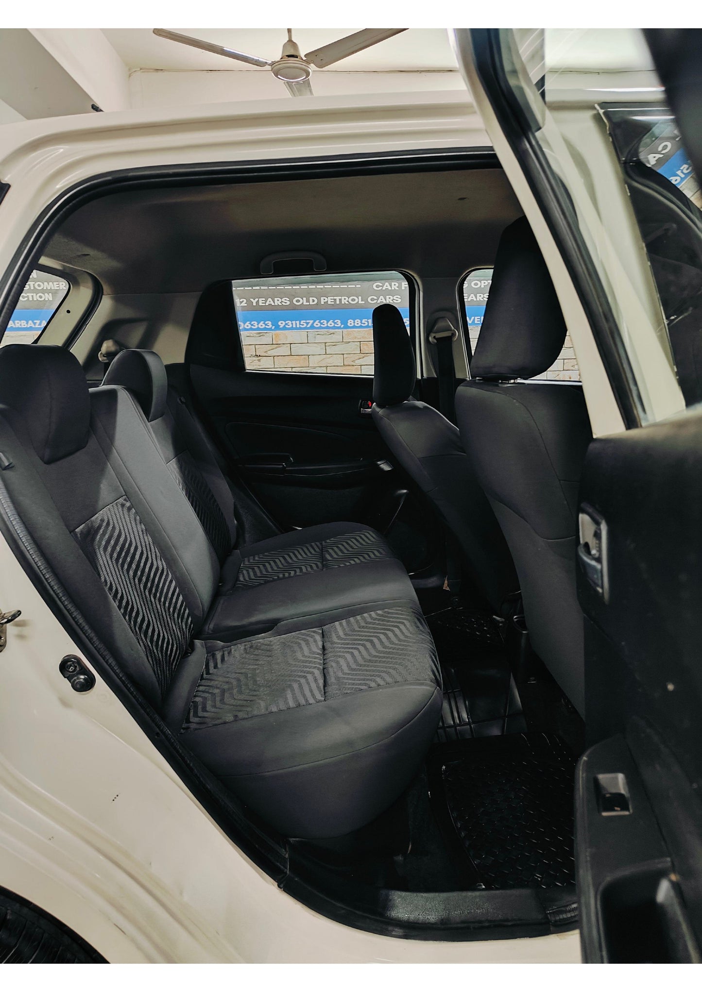 35,000 KMS MARUTI SWIFT VXI PETROL (2018)