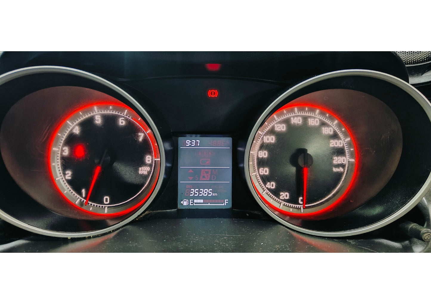 35,000 KMS MARUTI SWIFT VXI PETROL (2018)