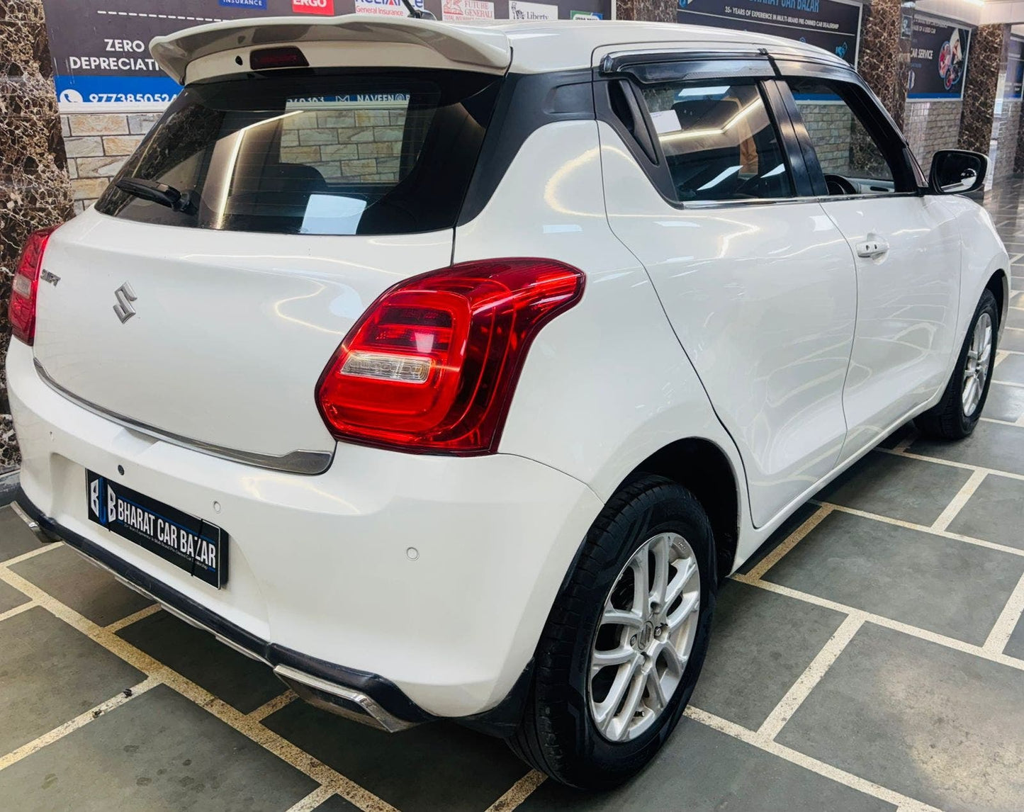 MARUTI SWIFT ZXI PETROL (2019)