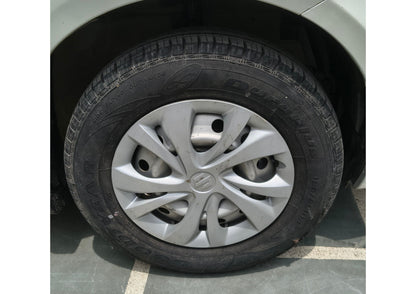 15,000 KMS MARUTI SWIFT DZIRE LXI PETROL (2012)