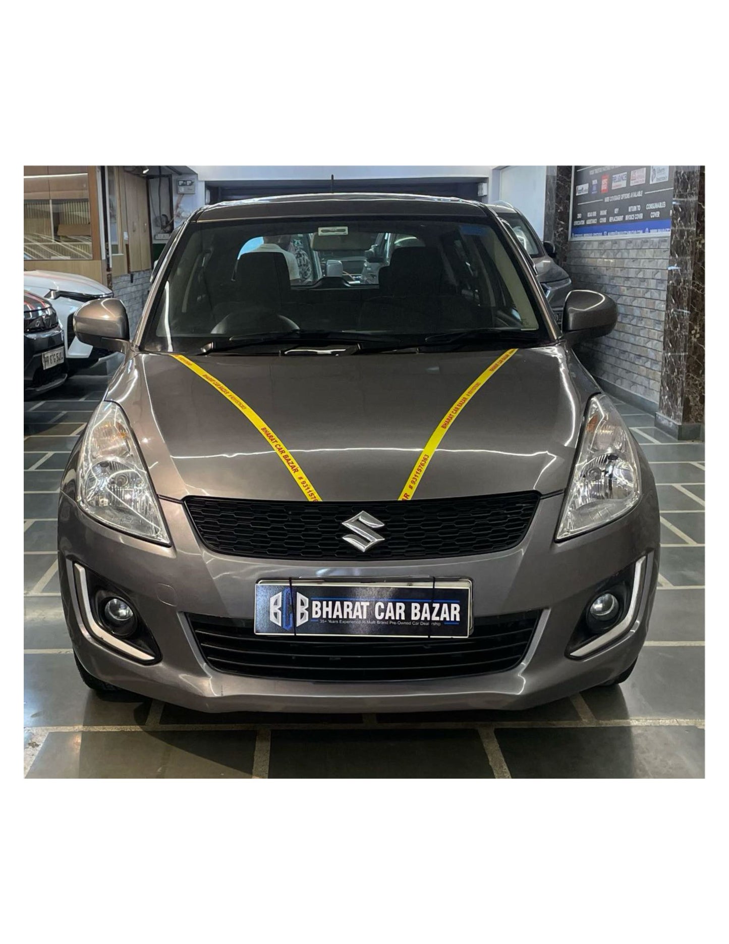 12,000 KMS MARUTI SWIFT LXI (O) 1.2 PETROL (2017)