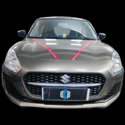 15,000 KMS MARUTI SWIFT LXI PETROL (2022)
