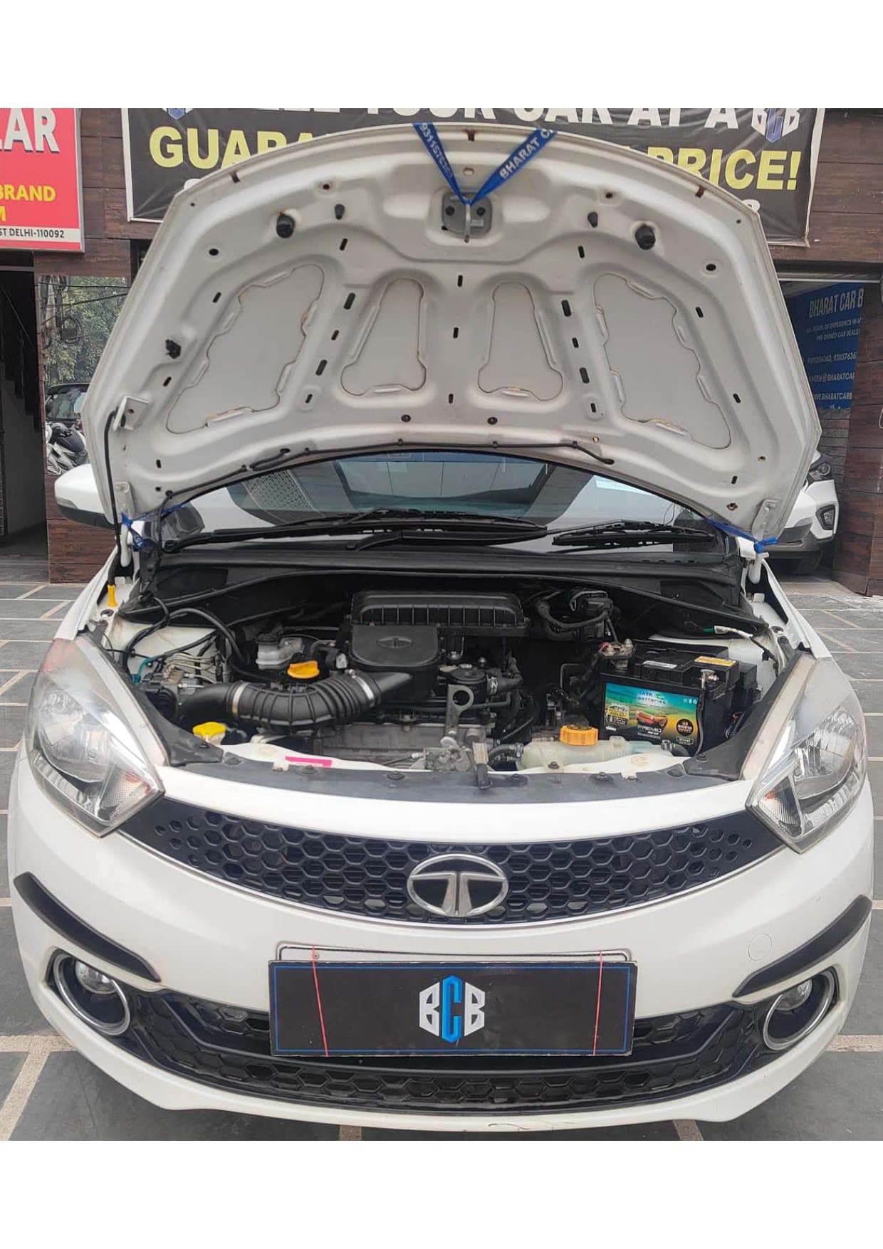 TATA TIAGO XZA 1.2 AUTOMATIC PETROL (2019)