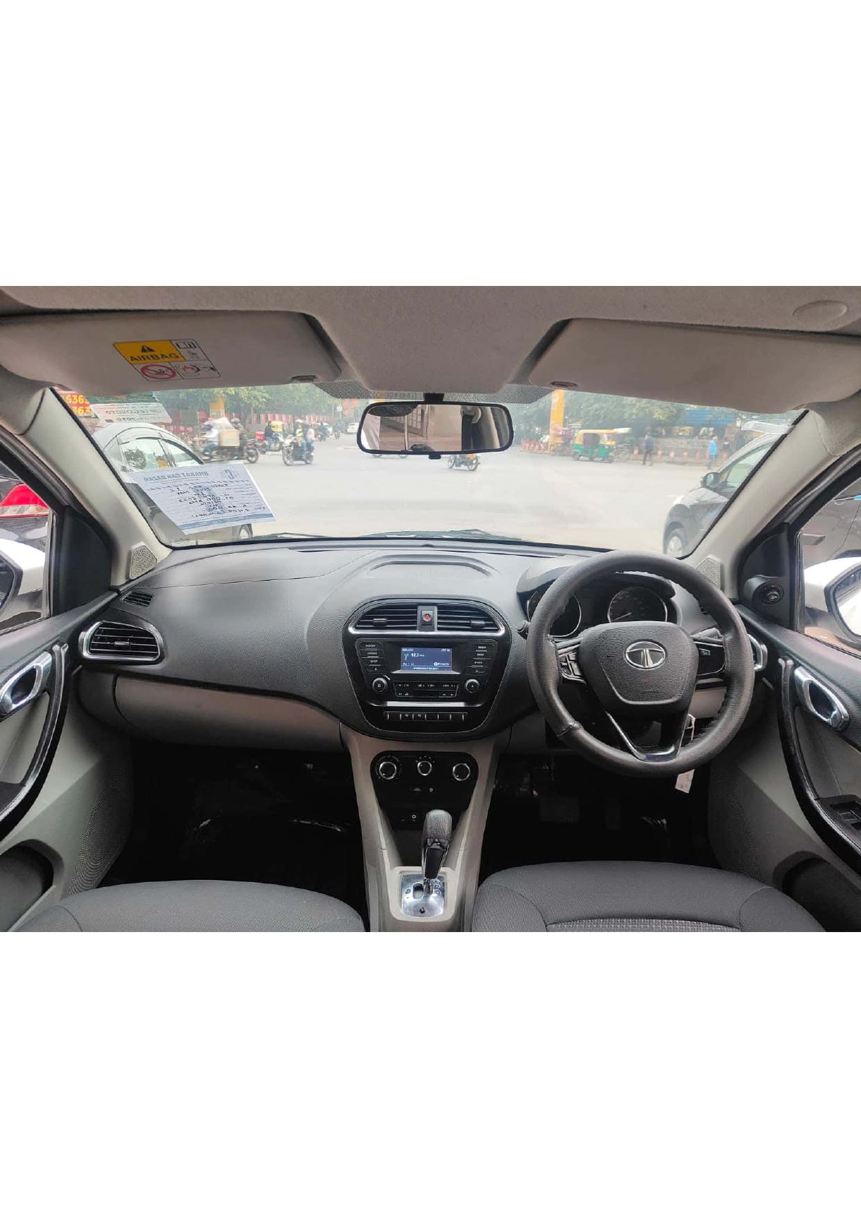 TATA TIAGO XZA 1.2 AUTOMATIC PETROL (2019)