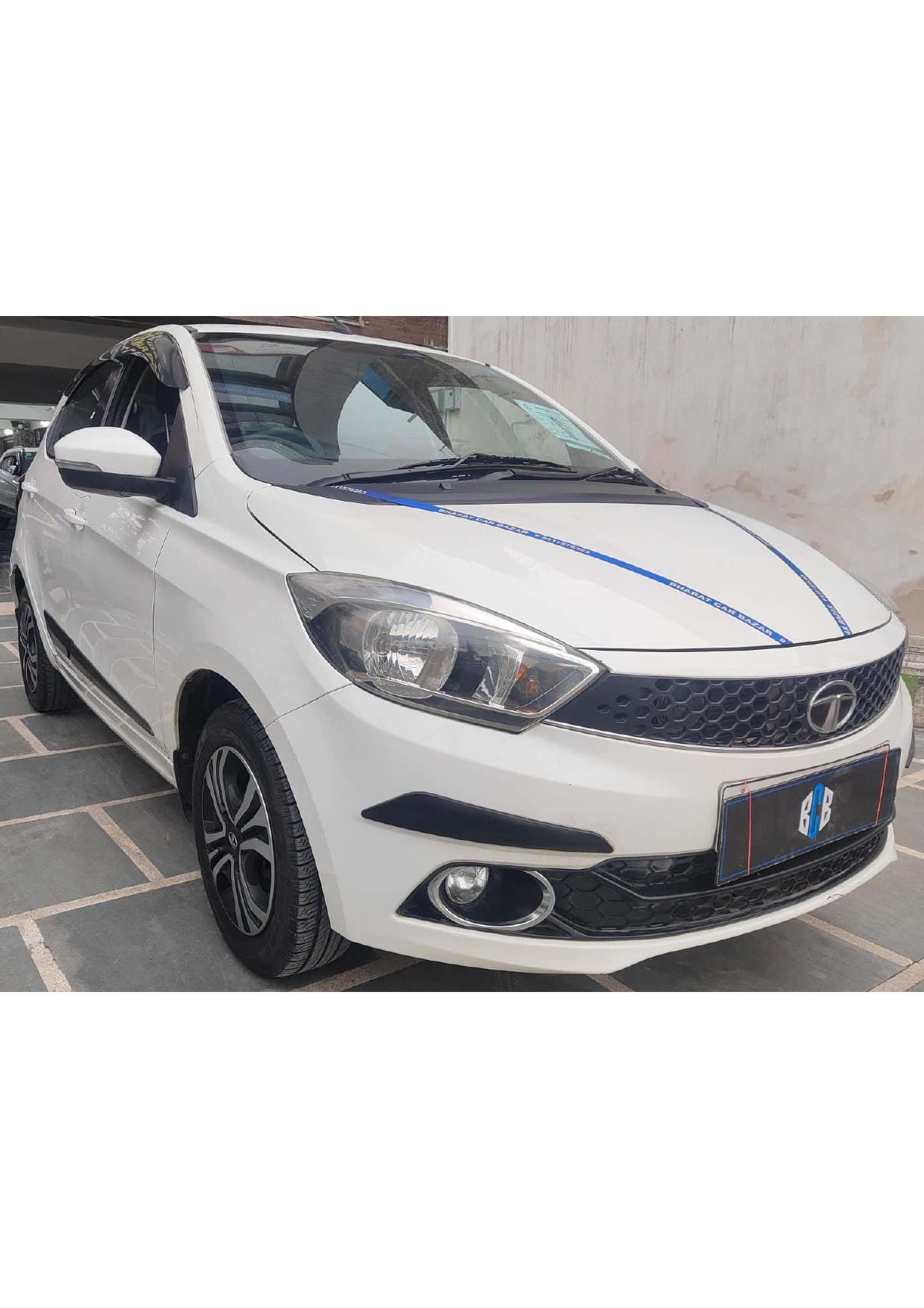 TATA TIAGO XZA 1.2 AUTOMATIC PETROL (2019)