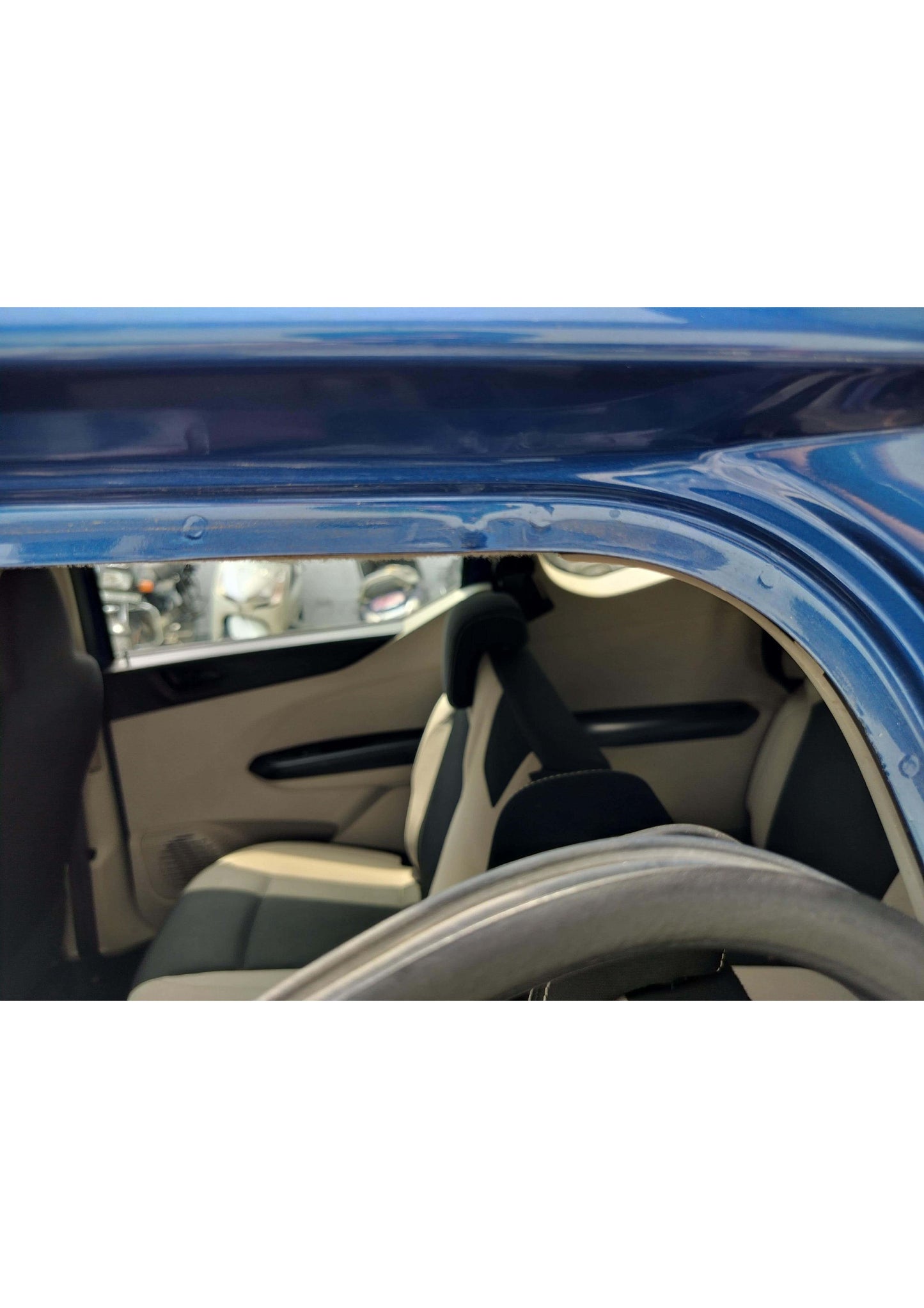 12,000 KMS RENAULT TRIBER RXT PETROL (2021)
