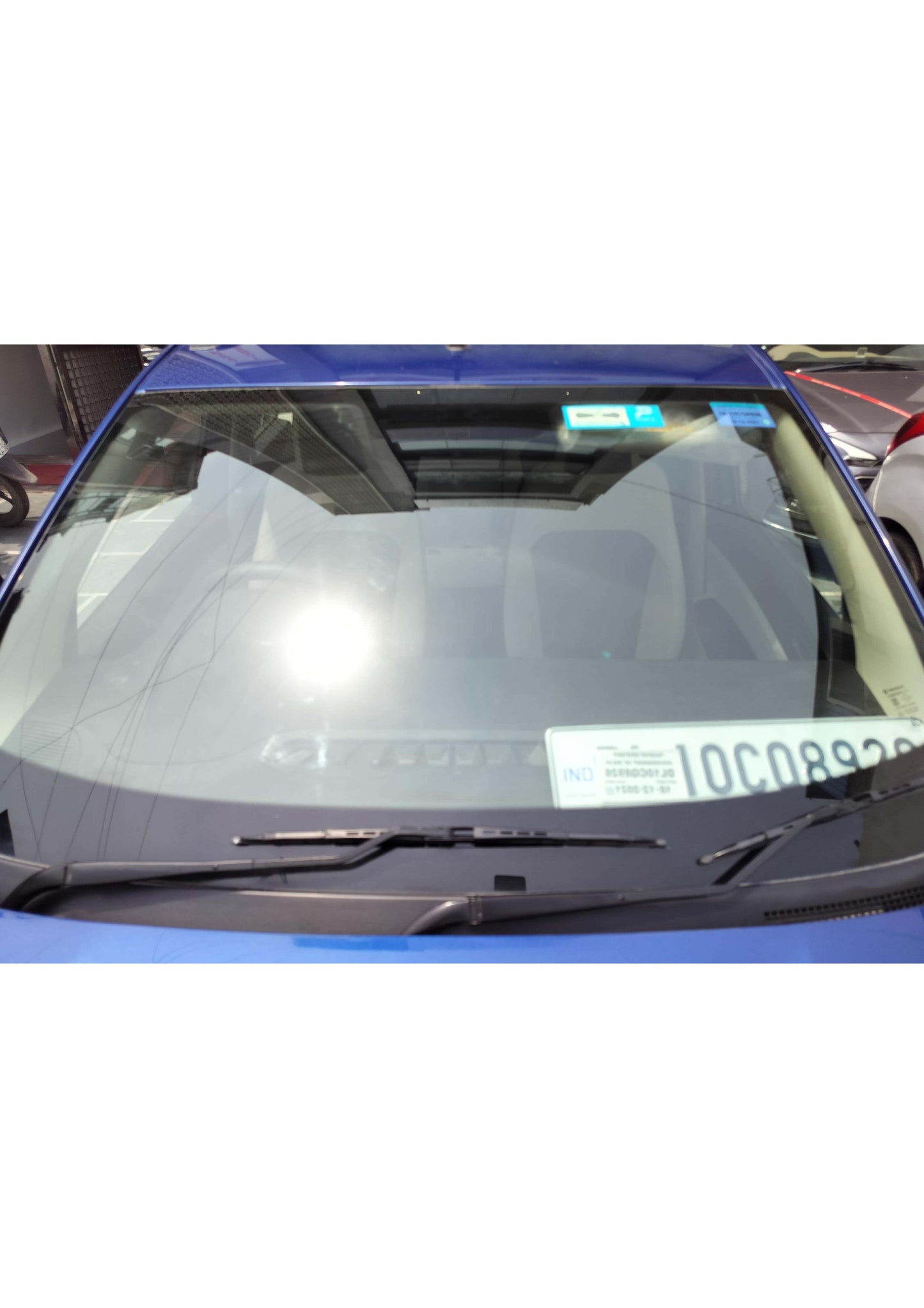 12,000 KMS RENAULT TRIBER RXT PETROL (2021)