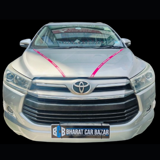 TOYOTA INNOVA CRYSTA 2.4 V DIESEL (2016)