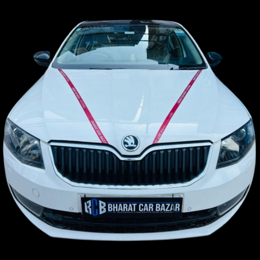 SKODA OCTAVIA STYLE PLUS 1.8 TSI AT PETROL (2017)
