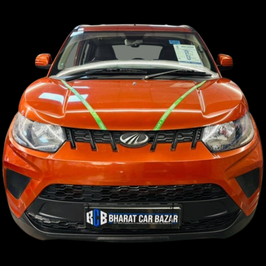 23,000 KMS MAHINDRA KUV K4 PETROL (2018)