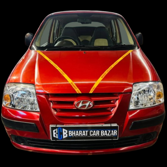 12,000 KMS HYUNDAI SANRTO GL PETROL (2014)