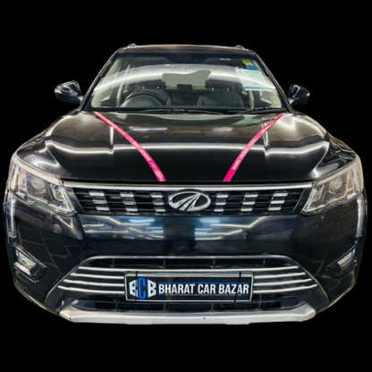 MAHINDRA XUV 300 W8 PETROL (2019)