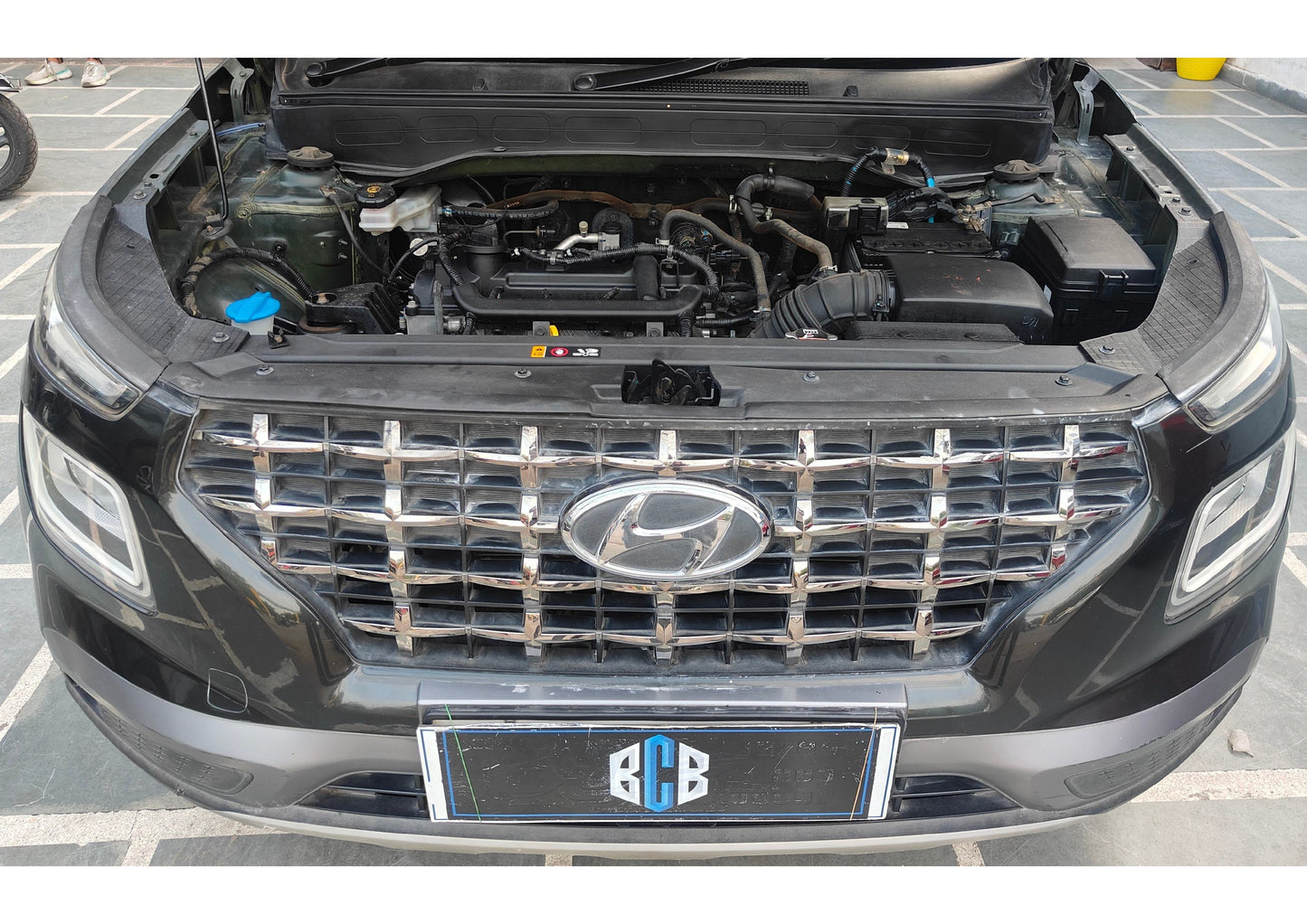 35,000 KMS HYUNDAI VENUE S 1.2 KAPPA PETROL (2019)