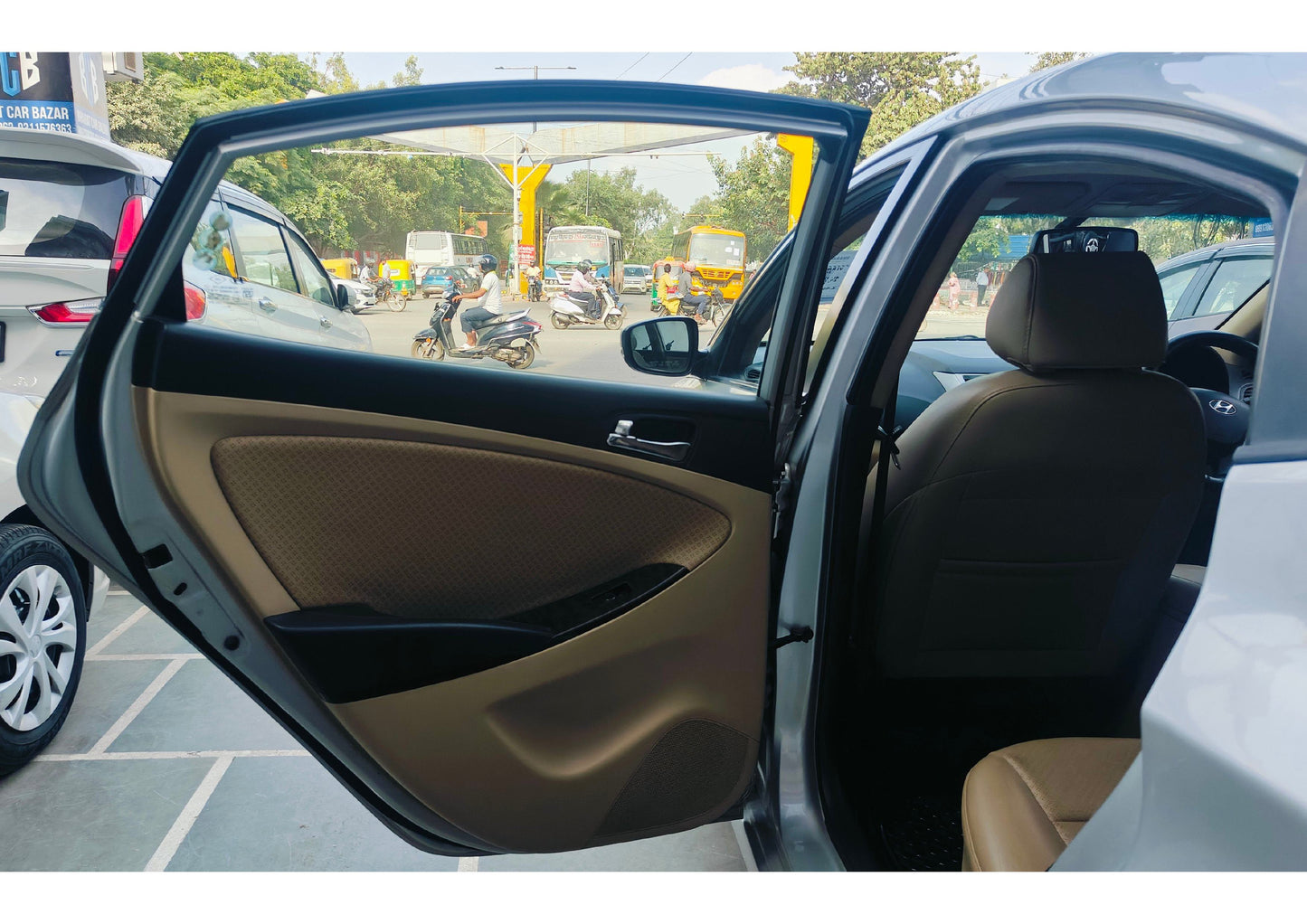 HYUNDAI VERNA SX AUTO PETROL (2013)