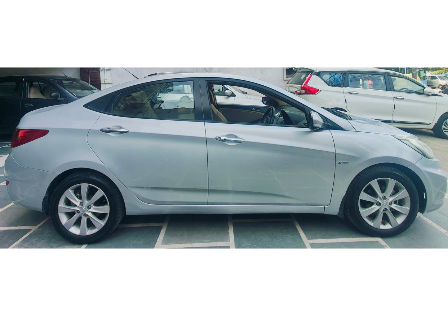 HYUNDAI VERNA SX AUTO PETROL (2013)
