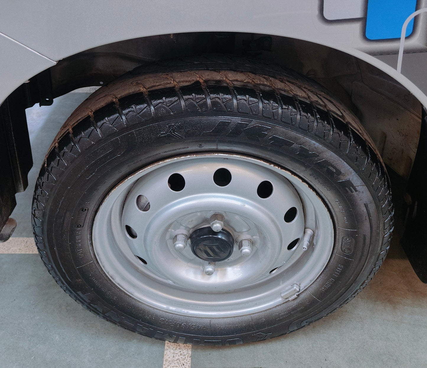 24,000 KMS MARUTI WAGONR LXI PETROL (2012)