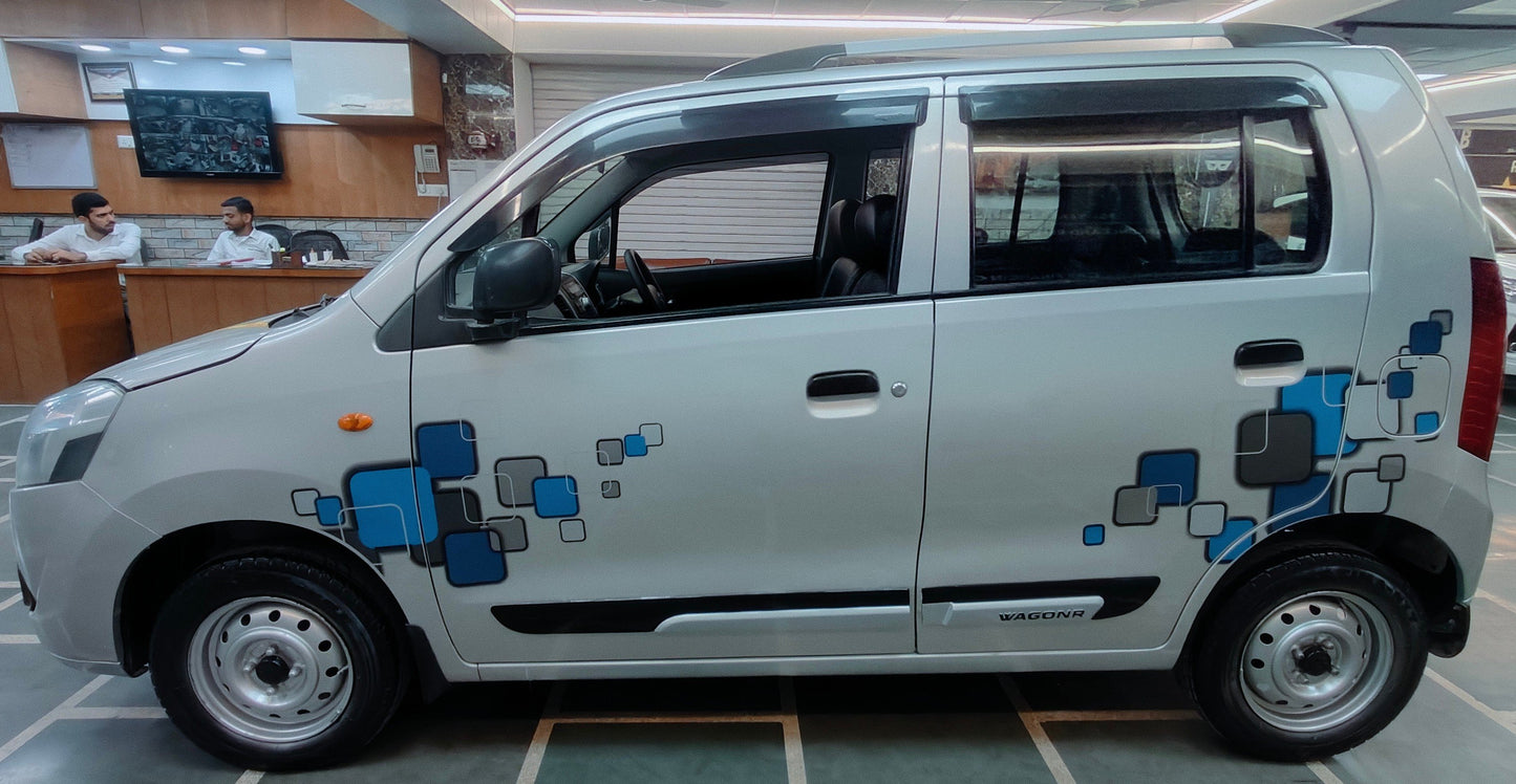 24,000 KMS MARUTI WAGONR LXI PETROL (2012)