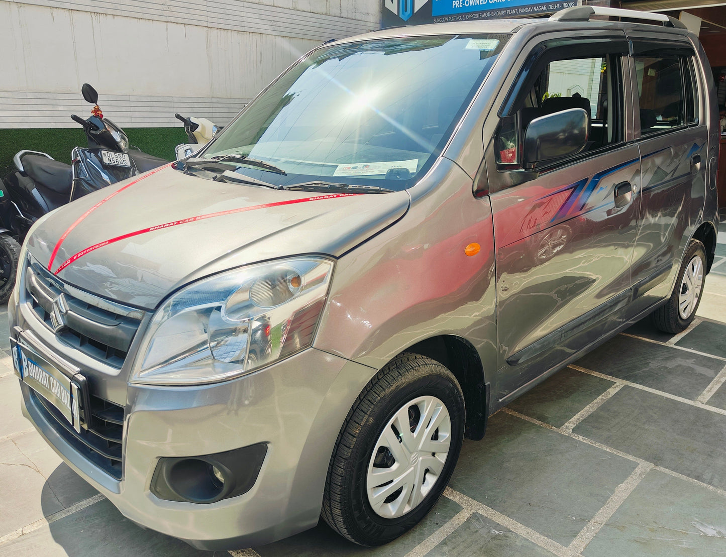 25,000 KMS MARUTI WAGONR LXI PETROL (2014)