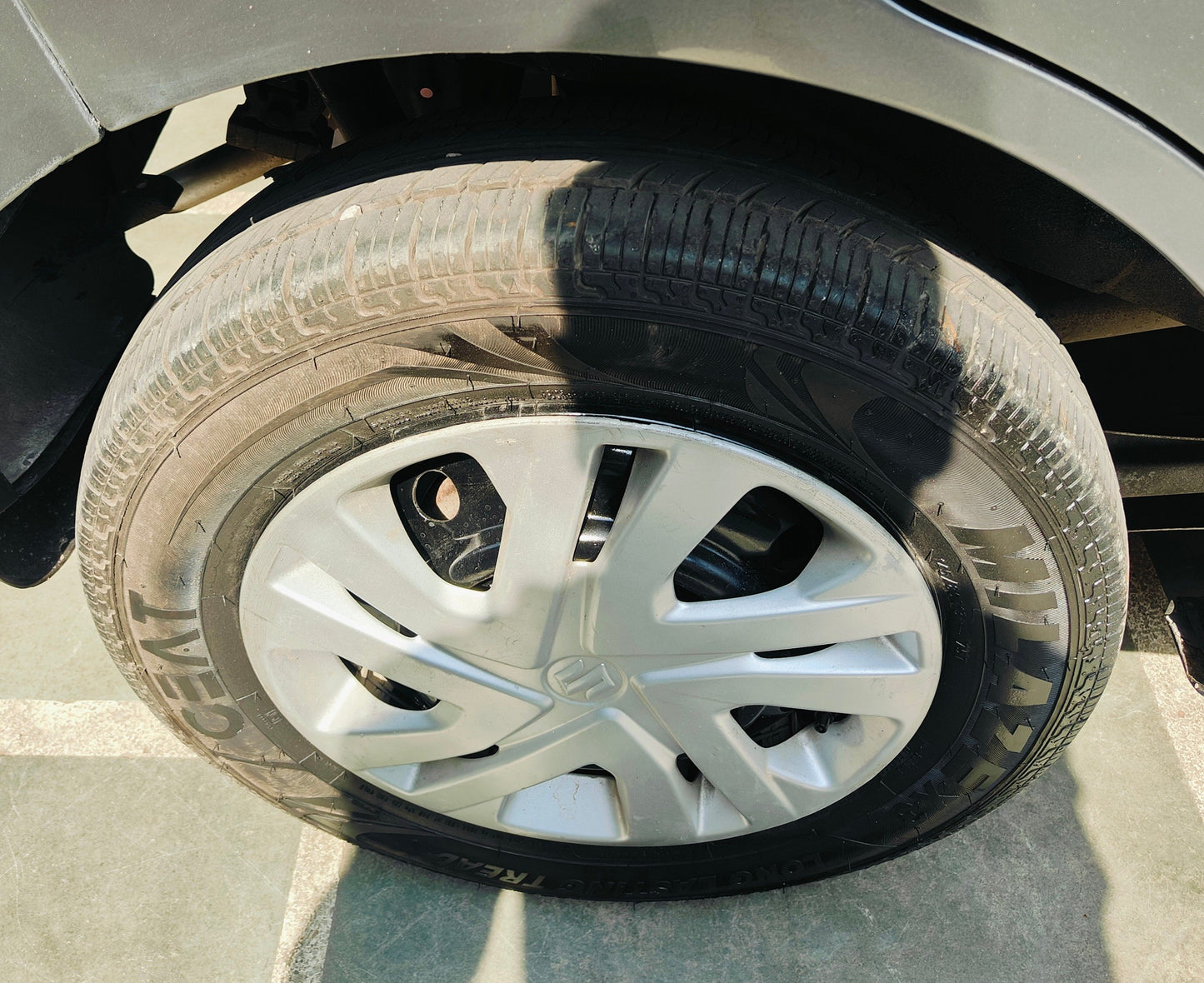 25,000 KMS MARUTI WAGONR LXI PETROL (2014)