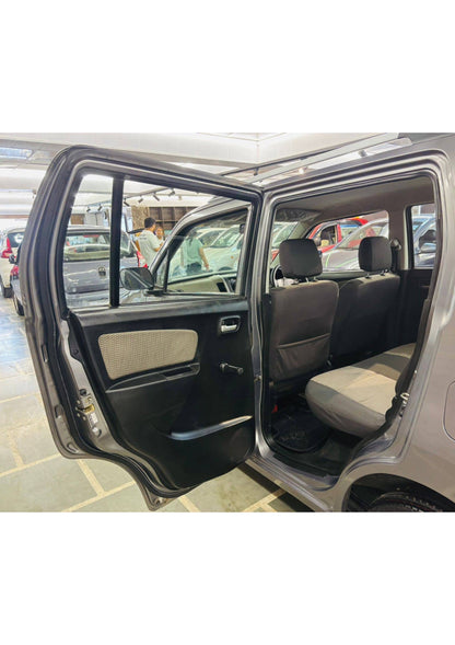 46,000 KMS MARUTI WAGONR LXI GREEN CNG (2017)