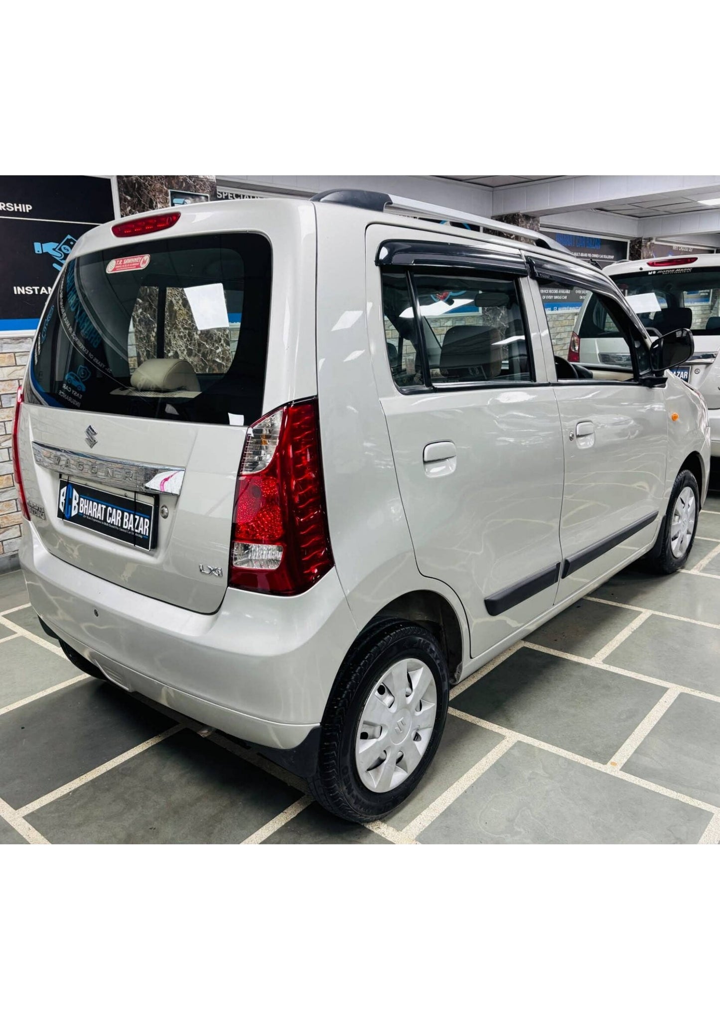42,000 KMS MARUTI WAGONR LXI PETROL (2018)