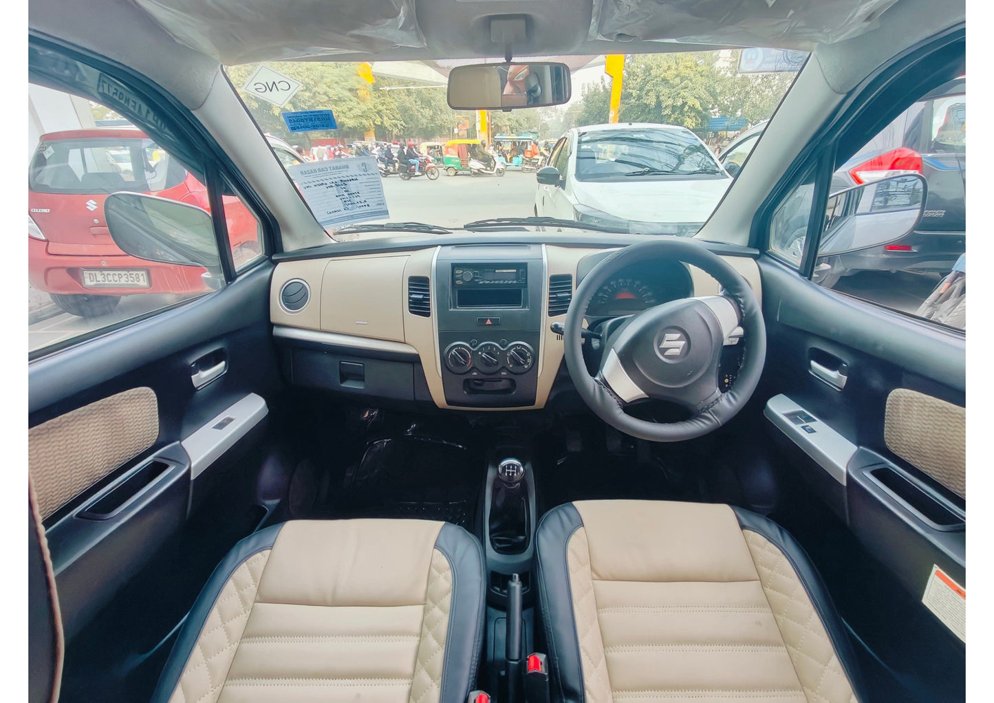 37,000 KMS MARUTI WAGONR LXI GREEN CNG (2018)