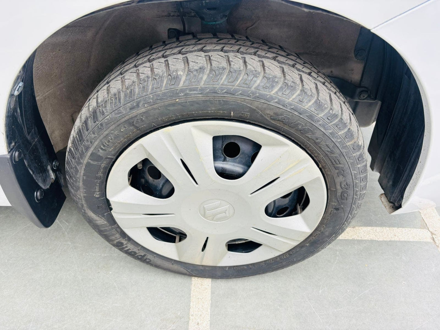 9,000 KMS MARUTI WAGONR VXI PETROL (2015)