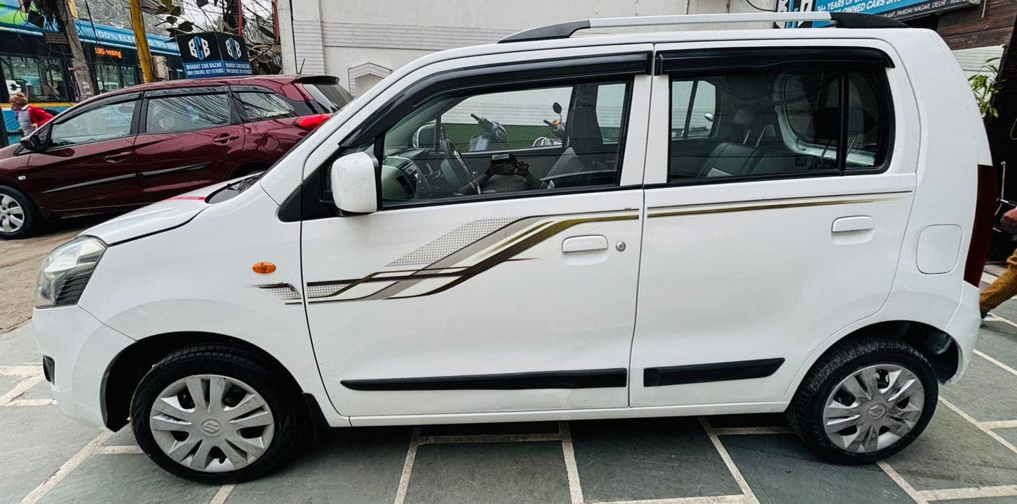 13,000 KMS MARUTI WAGONR VXI AUTOMATIC PETROL (2016)
