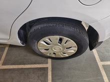 Load image into Gallery viewer, MARUTI SWIFT VXI PETROL VXI (2014)

